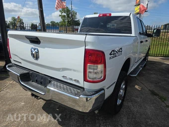 2024 Ram 2500 Big Horn Crew Cab Medium Bed – miniatura 4