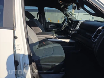 2024 Ram 2500 Big Horn Crew Cab Medium Bed - miniatura 8