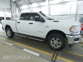 2024 Ram 2500 Big Horn Crew Cab Medium Bed - miniatura 3