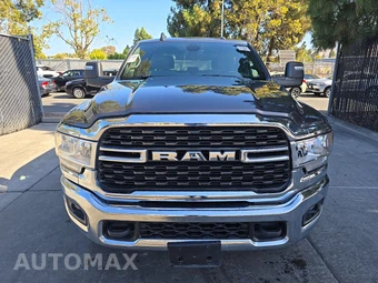 2024 Ram 2500 Big Horn Crew Cab Medium Bed - miniatura 2