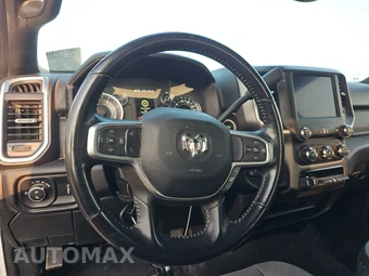 2024 Ram 2500 Big Horn Crew Cab Medium Bed - miniatura 16