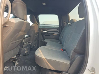 2024 Ram 2500 Big Horn Crew Cab Medium Bed - miniatura 19