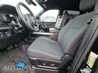 2024 Ram 2500 Big Horn Crew Cab Medium Bed - miniatura 6