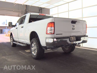 2024 Ram 2500 Big Horn Crew Cab Medium Bed - miniatura 6