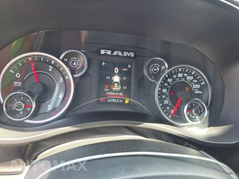 2024 Ram 2500 Big Horn Crew Cab Medium Bed - miniatura 12
