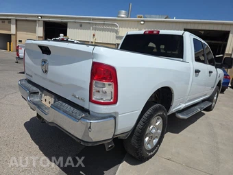 2024 Ram 2500 Big Horn Crew Cab Medium Bed - miniatura 4