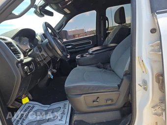 2024 Ram 2500 Big Horn Crew Cab Medium Bed - miniatura 7