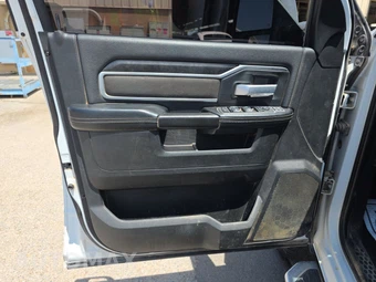 2024 Ram 2500 Big Horn Crew Cab Medium Bed - miniatura 9