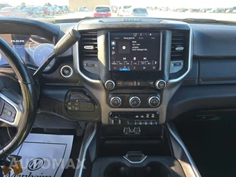 2024 Ram 2500 Big Horn Crew Cab Medium Bed - miniatura 11