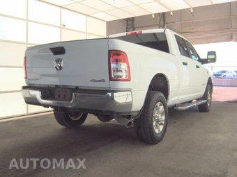 2024 Ram 2500 Big Horn Crew Cab Medium Bed - miniatura 4