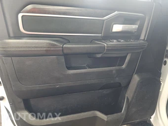2024 Ram 2500 Big Horn Crew Cab Medium Bed - miniatura 9