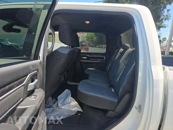 2024 Ram 2500 Big Horn Crew Cab Medium Bed - miniatura 13