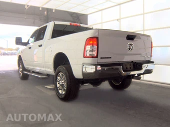 2024 Ram 2500 Big Horn Crew Cab Medium Bed - miniatura 6