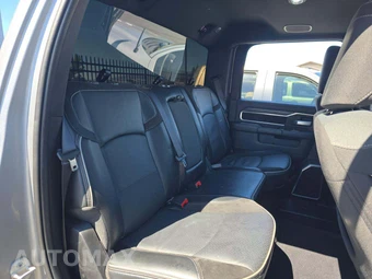 2024 Ram 2500 Big Horn Crew Cab Medium Bed - miniatura 16