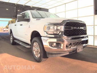 2024 Ram 2500 Big Horn Crew Cab Medium Bed - miniatura 3
