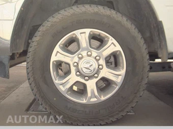 2024 Ram 2500 Big Horn Crew Cab Medium Bed - miniatura 9