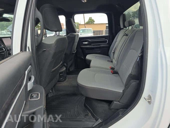 2024 Ram 2500 Big Horn Crew Cab Medium Bed - miniatura 13