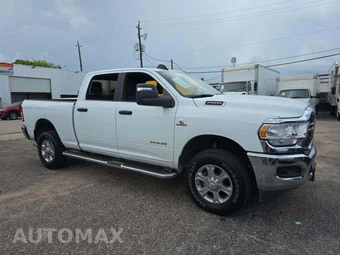 2024 Ram 2500 Big Horn Crew Cab Medium Bed - miniatura 4