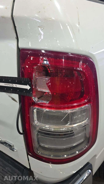 2024 Ram 2500 Big Horn Crew Cab Medium Bed - miniatura 28