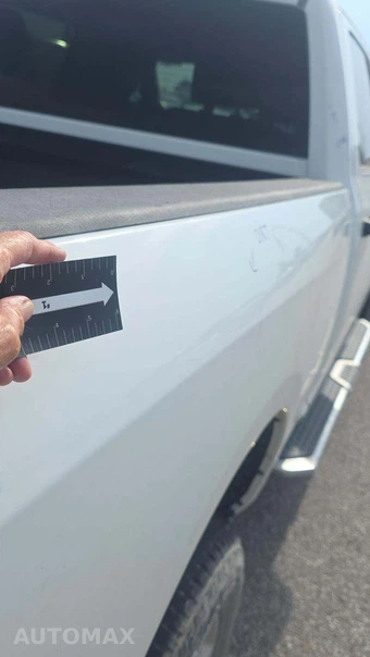 2024 Ram 2500 Big Horn Crew Cab Medium Bed - miniatura 18