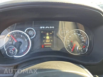 2024 Ram 2500 Big Horn Crew Cab Medium Bed - miniatura 12