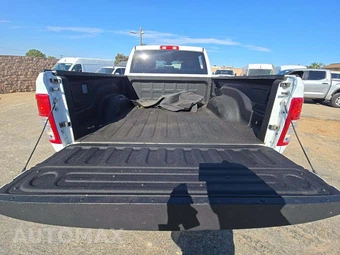 2024 Ram 2500 Big Horn Crew Cab Medium Bed - miniatura 14