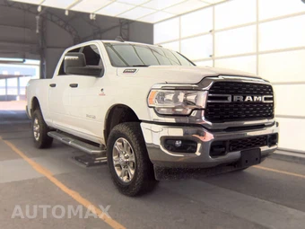 2024 Ram 2500 Big Horn Crew Cab Medium Bed - miniatura 3
