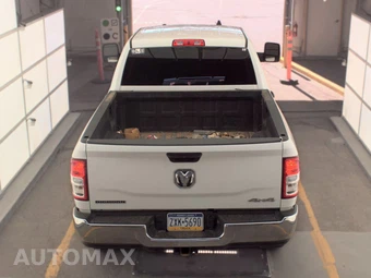 2024 Ram 2500 Big Horn Crew Cab Medium Bed - miniatura 5