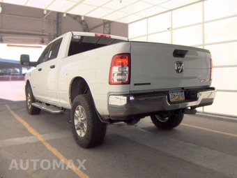 2024 Ram 2500 Big Horn Crew Cab Medium Bed - miniatura 6