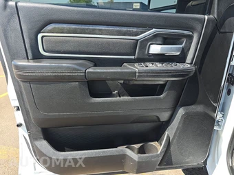 2024 Ram 2500 Big Horn Crew Cab Medium Bed - miniatura 9