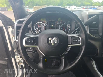 2024 Ram 2500 Big Horn Crew Cab Medium Bed - miniatura 10