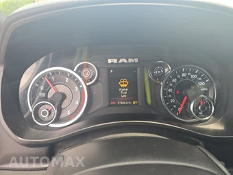 2024 Ram 2500 Big Horn Crew Cab Medium Bed - miniatura 12