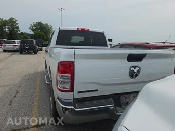 2024 Ram 2500 Big Horn Crew Cab Medium Bed - miniatura 5