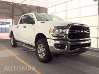 2024 Ram 2500 Big Horn Crew Cab Medium Bed - miniatura 3