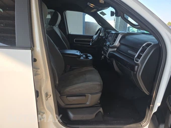 2024 Ram 2500 Big Horn Crew Cab Medium Bed - miniatura 8