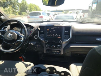 2024 Ram 2500 Big Horn Crew Cab Medium Bed - miniatura 11
