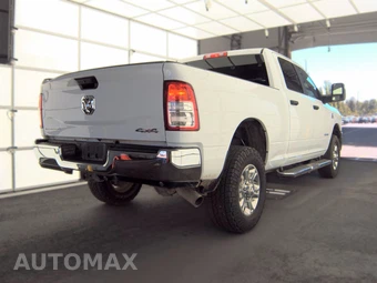 2024 Ram 2500 Big Horn Crew Cab Medium Bed - miniatura 4