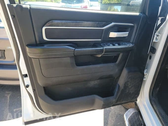 2024 Ram 2500 Big Horn Crew Cab Medium Bed - miniatura 9