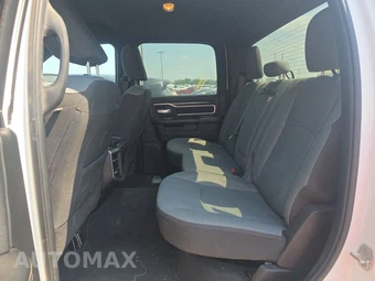 2024 Ram 2500 Big Horn Crew Cab Medium Bed - miniatura 13