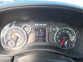 2024 Ram 2500 Big Horn Crew Cab Medium Bed - miniatura 12
