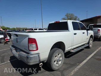 2024 Ram 2500 Big Horn Crew Cab Medium Bed - miniatura 4