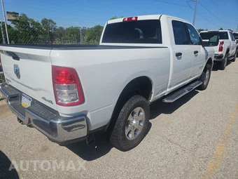 2024 Ram 2500 Big Horn Crew Cab Medium Bed - miniatura 4