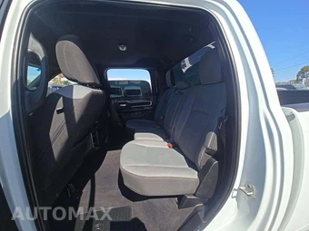 2024 Ram 2500 Big Horn Crew Cab Medium Bed - miniatura 13