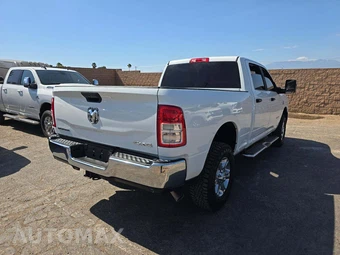 2024 Ram 2500 Big Horn Crew Cab Medium Bed - miniatura 3