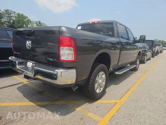 2024 Ram 2500 Big Horn Crew Cab Medium Bed - miniatura 4