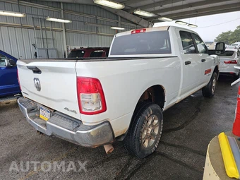 2024 Ram 2500 Big Horn Crew Cab Medium Bed - miniatura 4