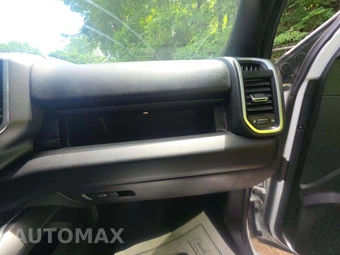 2024 Ram 2500 Big Horn Crew Cab Medium Bed - miniatura 19