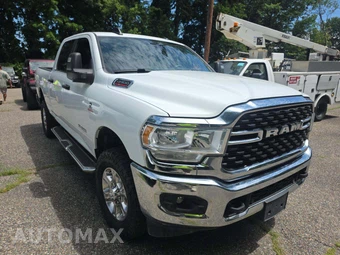 2024 Ram 2500 Big Horn Crew Cab Medium Bed - miniatura 4