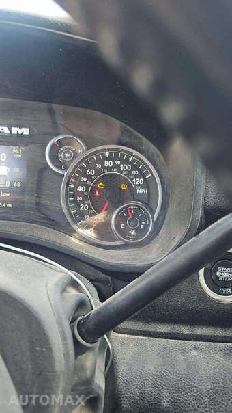 2024 Ram 2500 Big Horn Crew Cab Medium Bed - miniatura 7