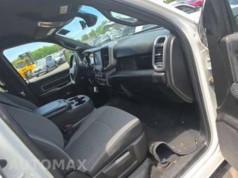 2024 Ram 2500 Big Horn Crew Cab Medium Bed - miniatura 8